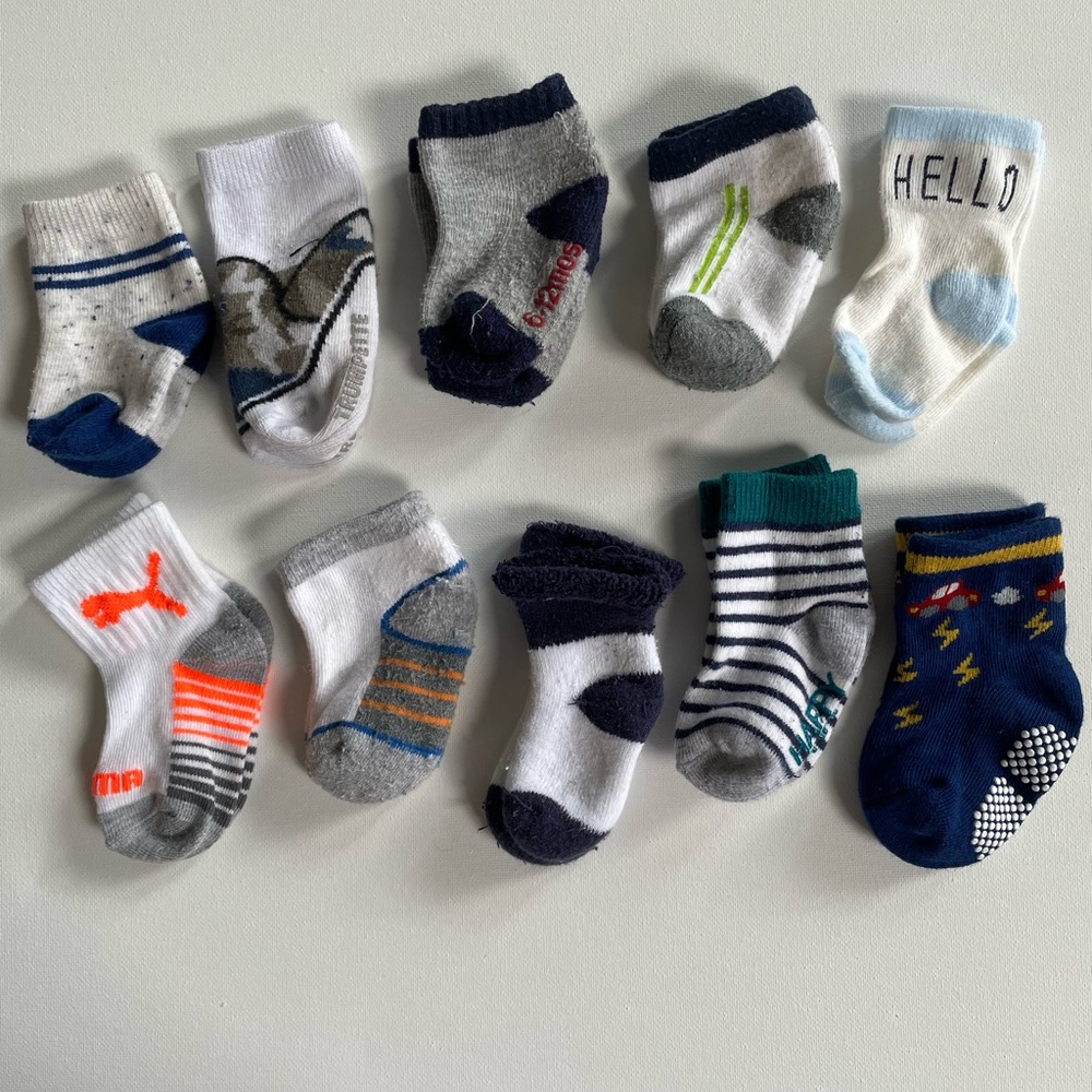 Lot of 10 pair baby socks